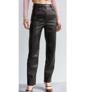 Aritzia Wilfred The Melina Pant In Black Faux Leather size 4